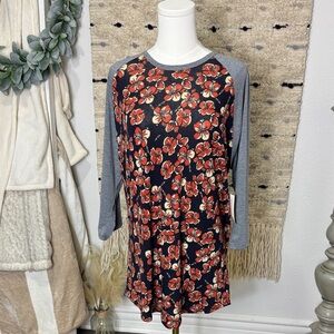 NWT lularoe Randy  Red and Gray floral  baseball tee size XL